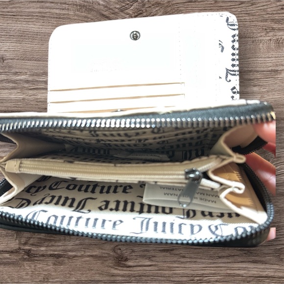 NWT Juicy Couture Quilted Double Sided Trifold Wallet⭐️ - Picture 8 of 9